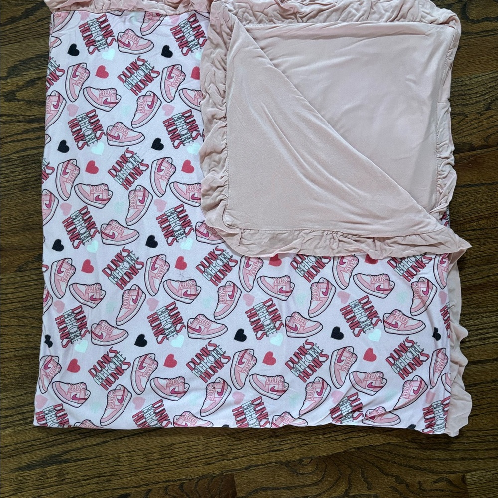 Dunks Bamboo Blanket